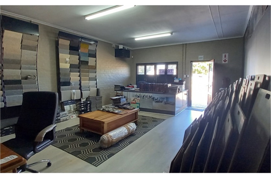 To Let commercial Property for Rent in Knysna Industrial Western Cape